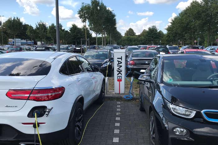 E-Tankstelle auf dem P&R Platz Weiden West